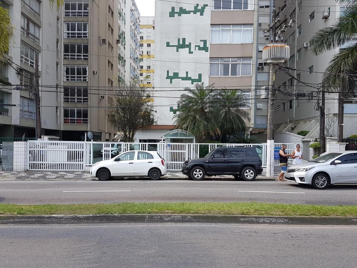 Apartamento em frente a Praia do Embaré - Santos Exterior foto